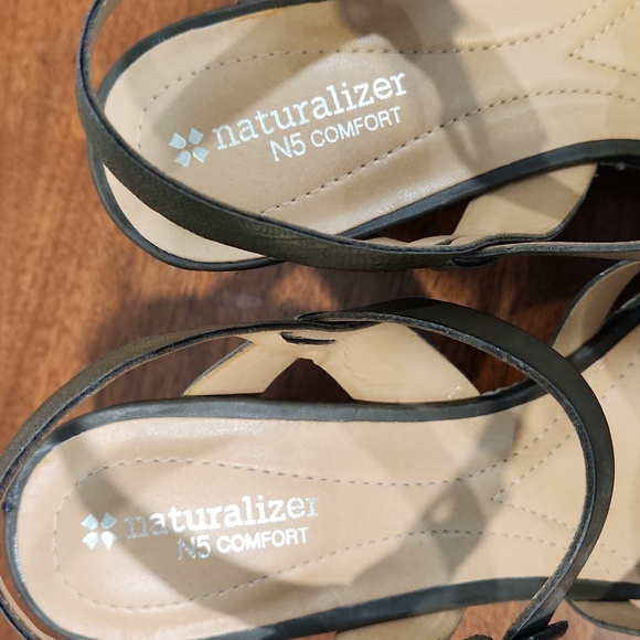 🍀 Green Women's wedge sandals size 10M for St. Patty's Day 💚🍀 - Picture 7 of 7